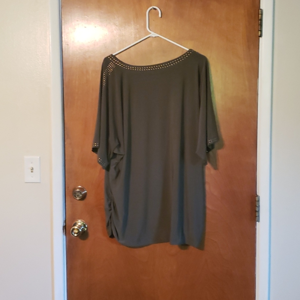 Shirt - Picture 3 of 3
